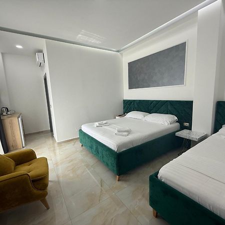 Hotel Leodori 1 Shengjin Exterior photo